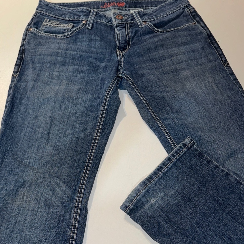 Cinch Women's Classic Denim Straight Leg Jeans‎